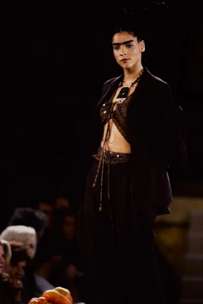 Look 61